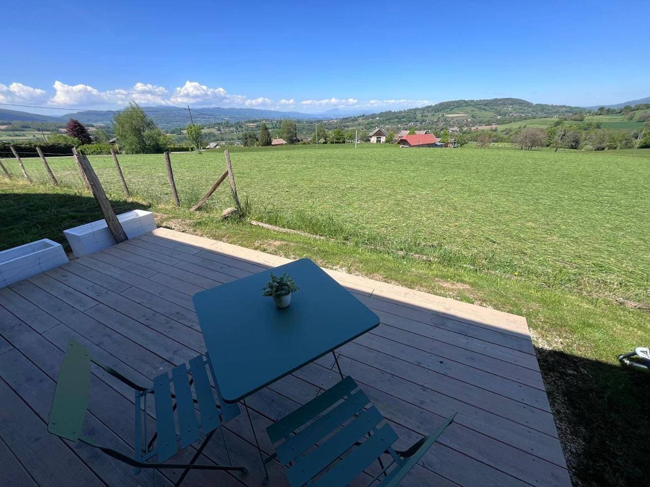 Foto 9 von 33: Studio with Mountain View