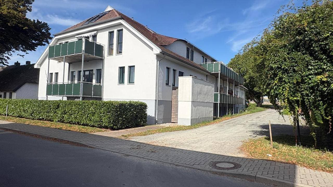Foto 4 von 25: Two-Bedroom Apartment