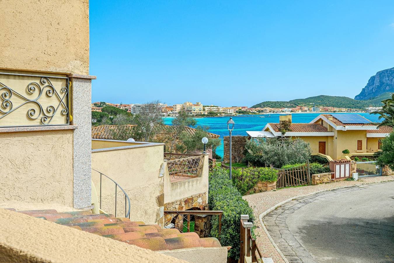 Foto 5 von 21: Apartment 'Ginepro' mit Meerblick, WLAN und Klimaanlage