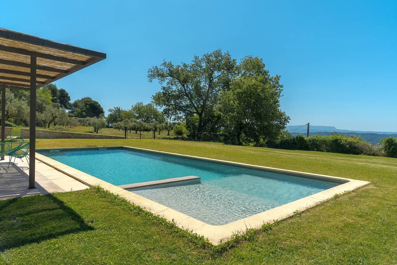 Foto 2 von 25: Appartement 'Sur Les Hauteurs Du Luberon' mit privatem Pool und WLAN