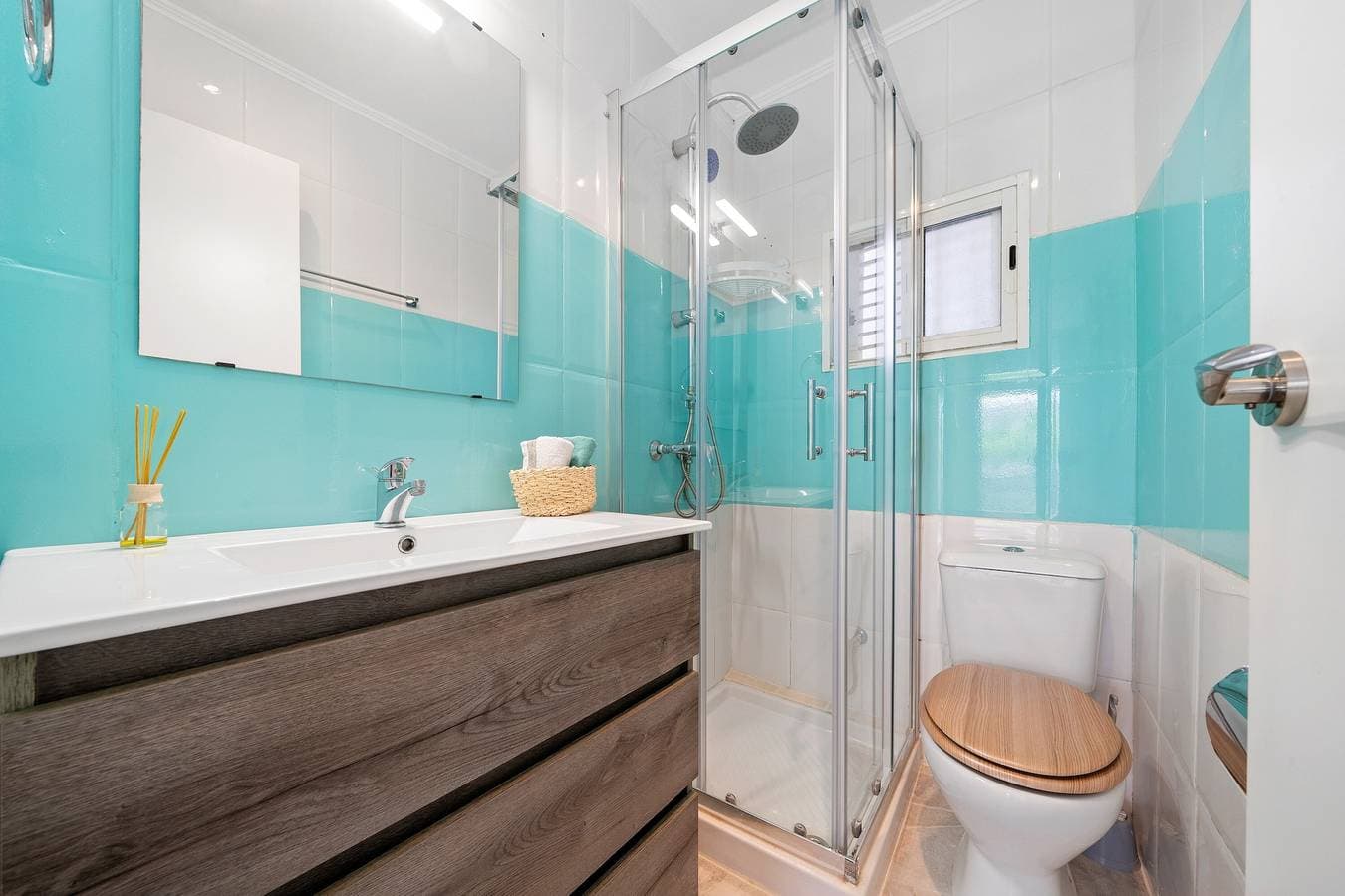 Foto 10 von 15: Ferienwohnung 'Petit Salou' mit Balkon, WLAN und Klimaanlage