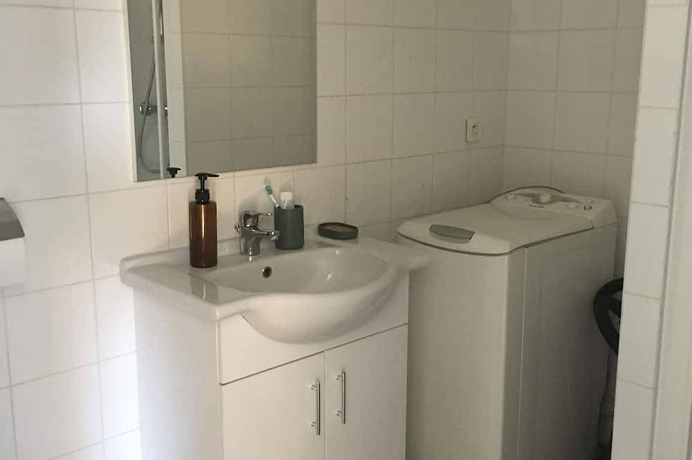 Foto 3 von 8: Apartment 40 M2 with nice view, quiet location 10mn walk from the center