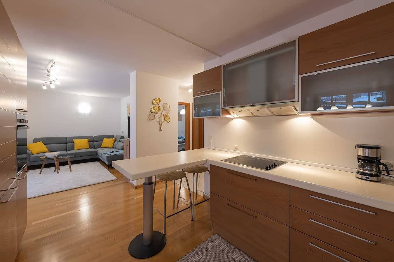 Foto 8 von 39: Ferienwohnung 'Santners Holiday' mit Bergblick, privater Terrasse und eigenem Garten