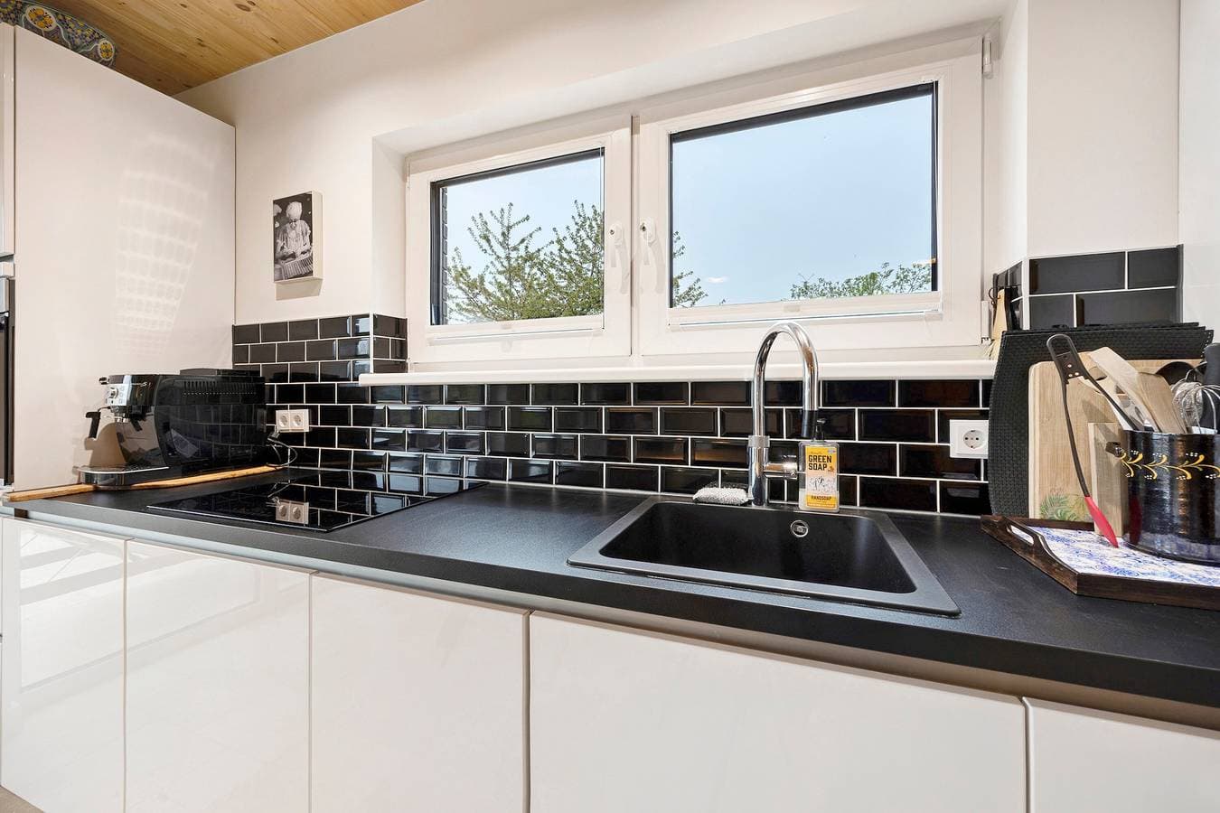 Foto 6 von 35: Ferienhaus 'Mit Panoramablick' mit Bergblick, Gemeinschaftsterrasse und Wi-Fi