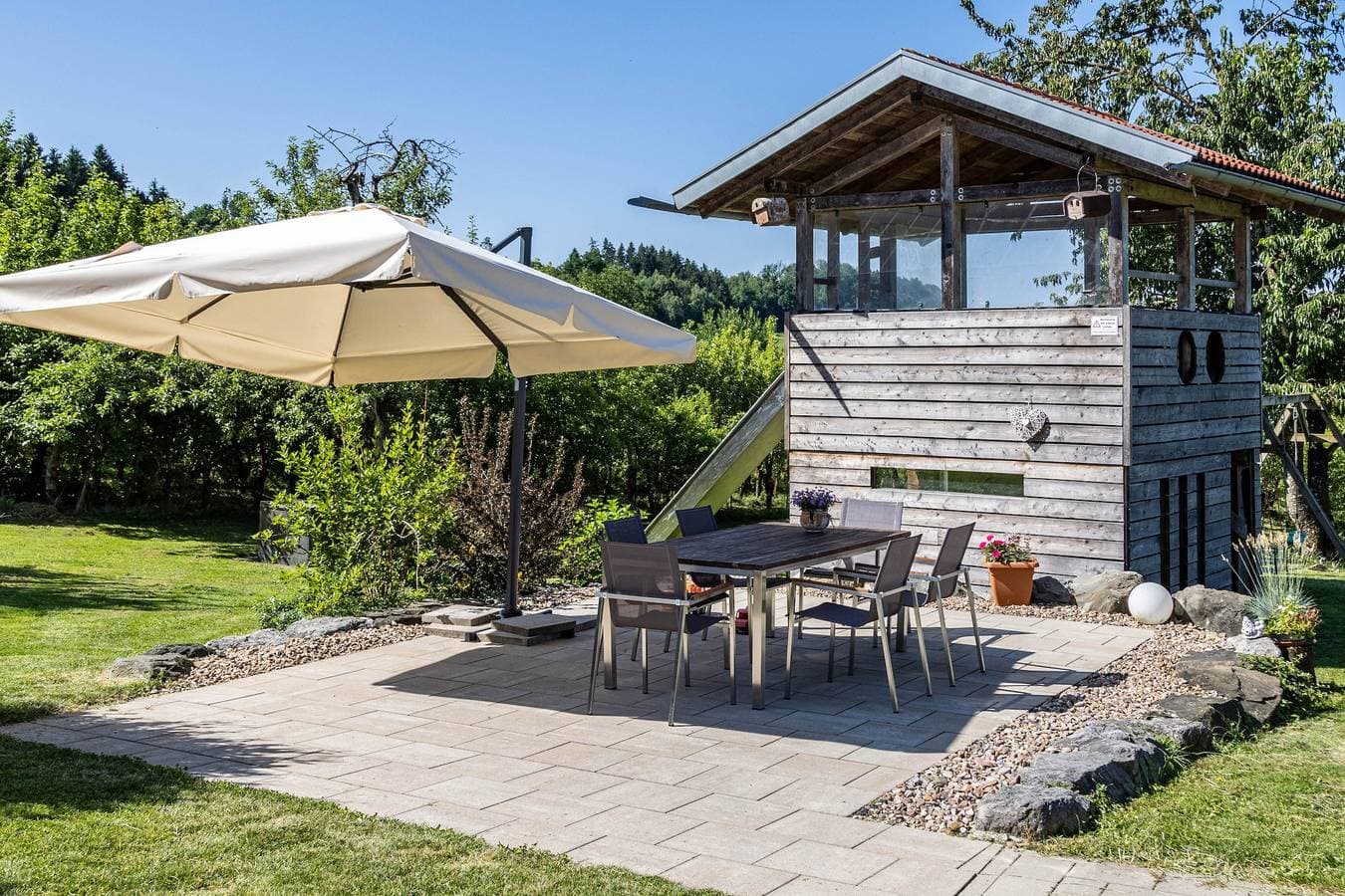 Foto 13 von 45: Ferienwohnung 'Auf Dem Haldershof Og' mit Bergblick, privater Terrasse und Wi-Fi