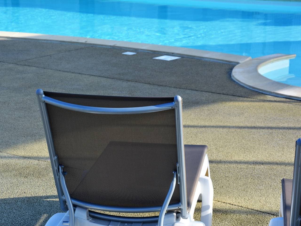 Foto 9 von 18: Mobil-Home Grand Confort à 200m de la Plage avec Piscine, 4 Pers, 2 Ch, Parking, Wifi Inlcus