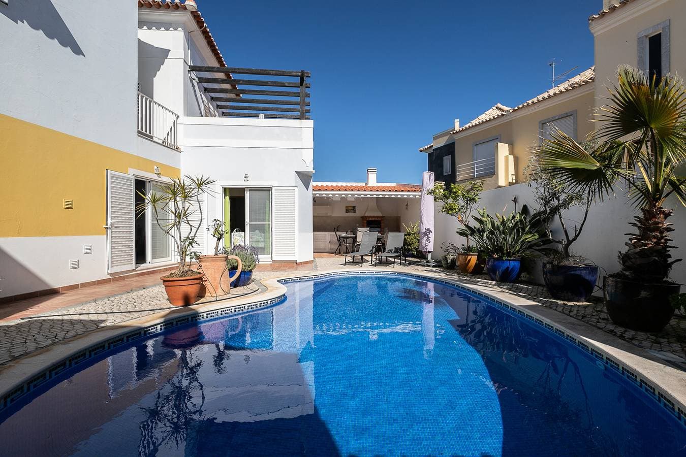 3 bedroom villa with private pool in Vila Nova de Cacela by AlgarveManta (18V3) 1