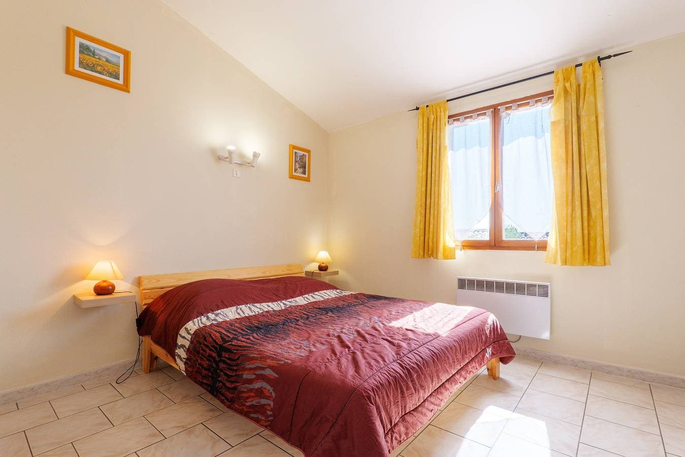 Foto 6 von 35: Ferienhaus „Le Chêne - La Fontinelle“ mit Bergblick