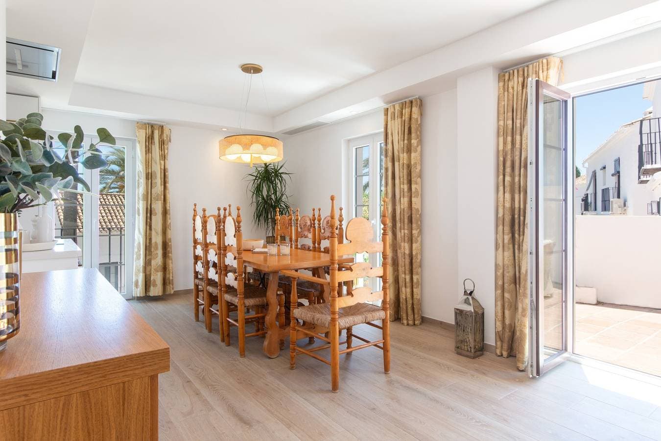 Foto 8 von 36: Ferienhaus 'Townhouse El Naranjal' mit Meerblick, WLAN und Klimaanlage