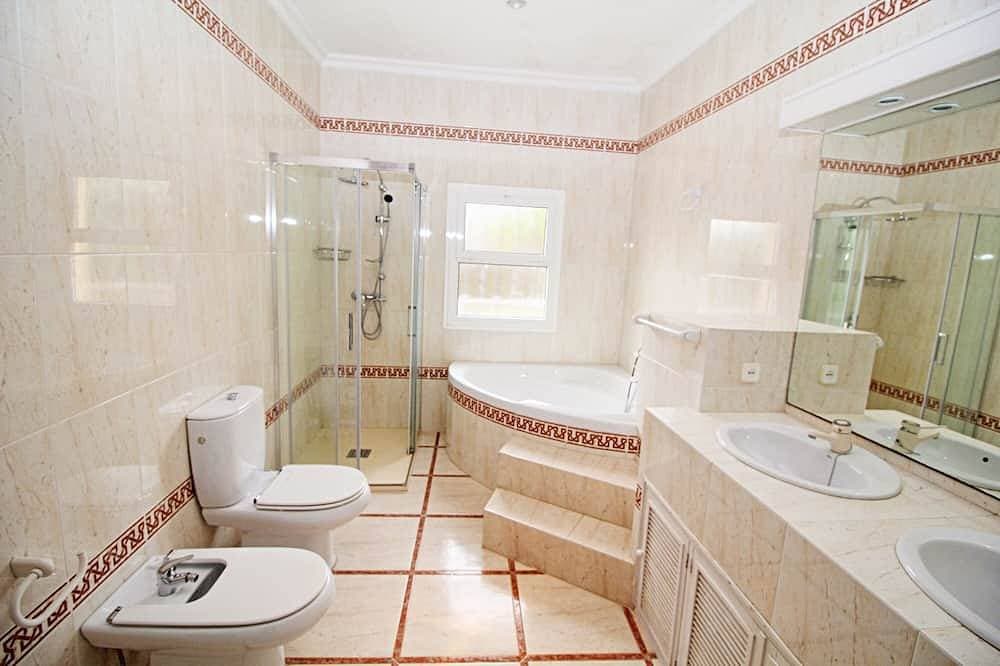 Foto 8 von 30: Villa mit Sauna Hamman & Pool in Sevilla