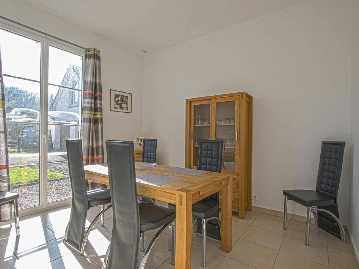 Foto 2 von 41: Three-Bedroom Holiday Home