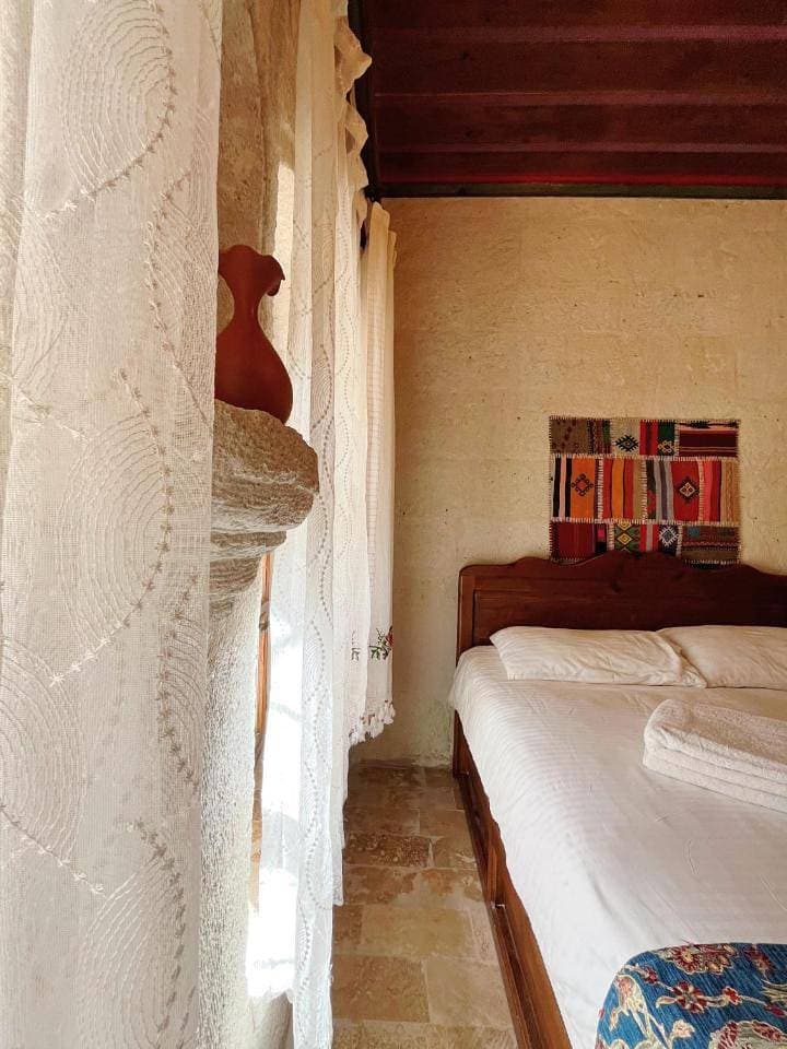 Foto 9 von 21: Budget Double Room