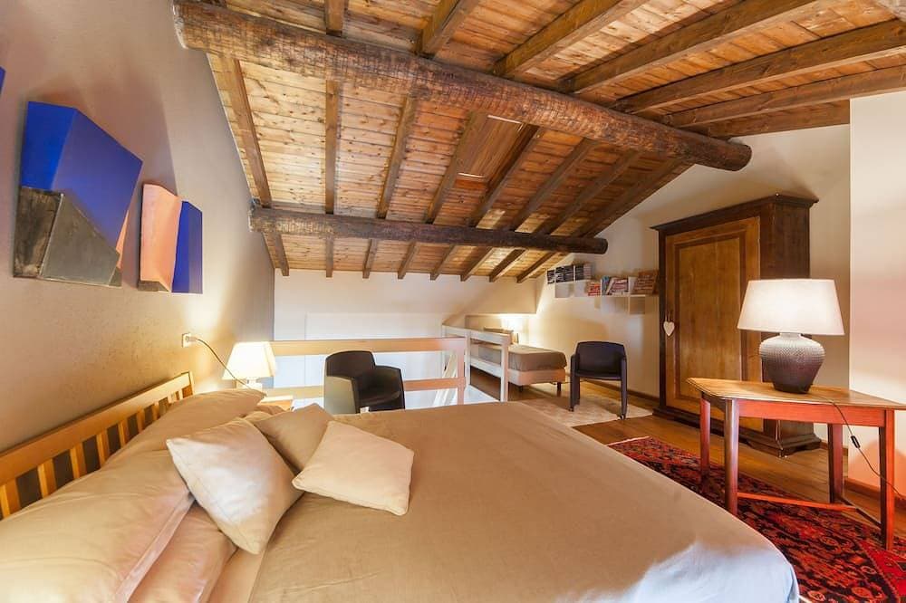 Foto 4 von 23: Nest am See mit Blick auf den See, Privatstrand, Klimaanlage Sept-Oct Offert