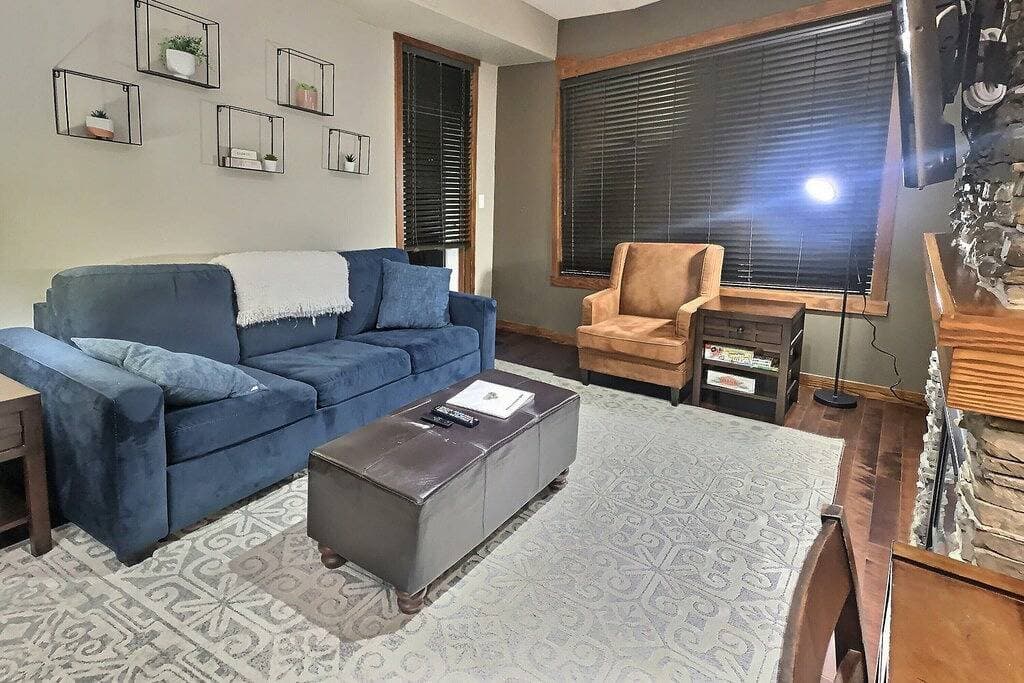 Foto 3 von 31: Welcoming Poolside Condo – Perfect for Couples!