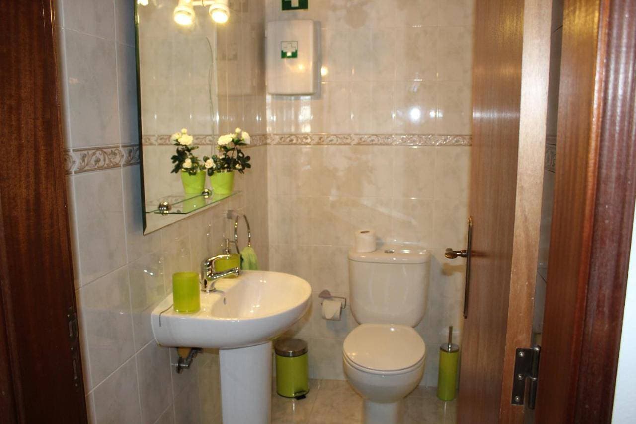Foto 11 von 62: Three-Bedroom Townhouse