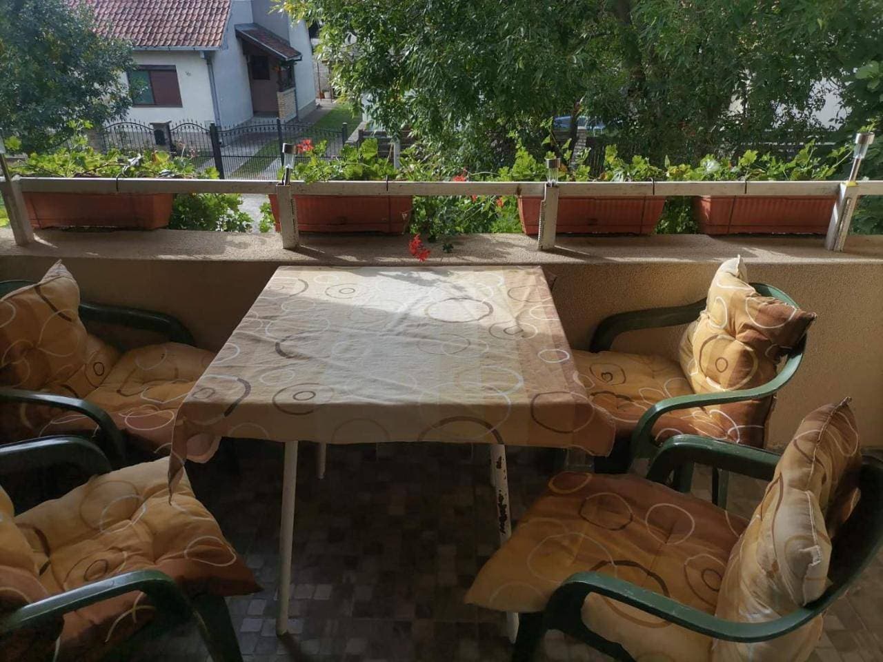 Foto 6 von 27: Studio Apartment with Balcony