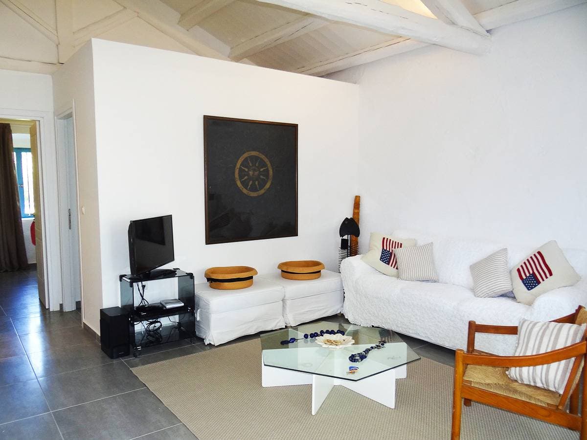 Foto 4 von 32: Villa für 16 Personen mit Terrasse
