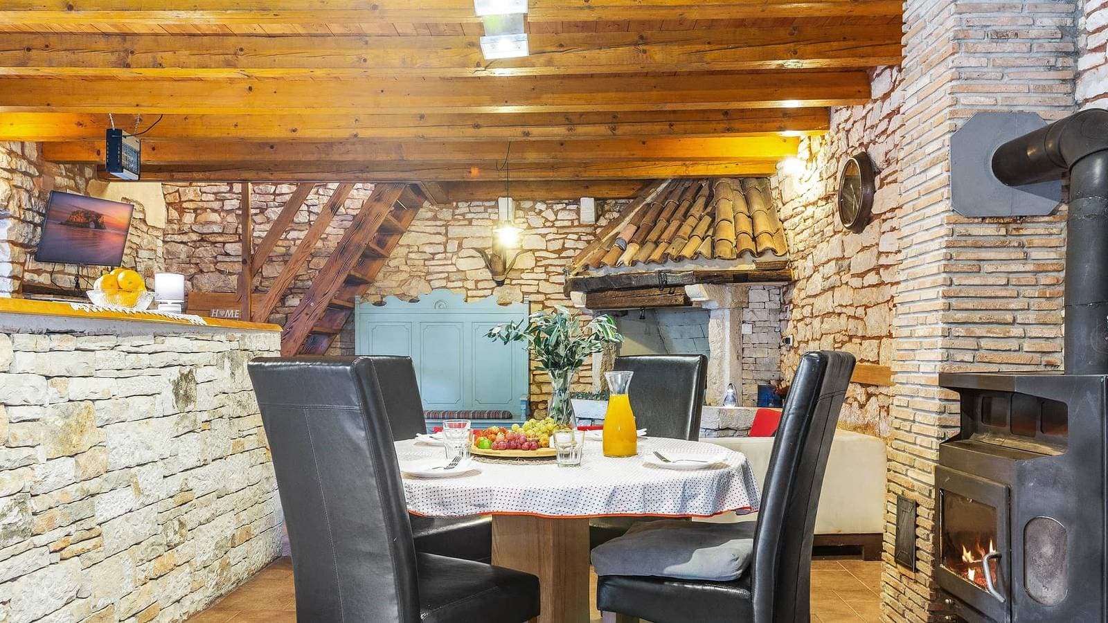Foto 10 von 35: Traditionelles istrisches Haus mit privatem Pool