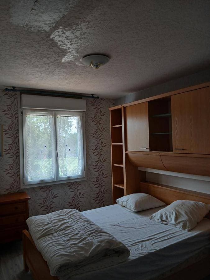 Foto 4 von 6: Three-Bedroom House
