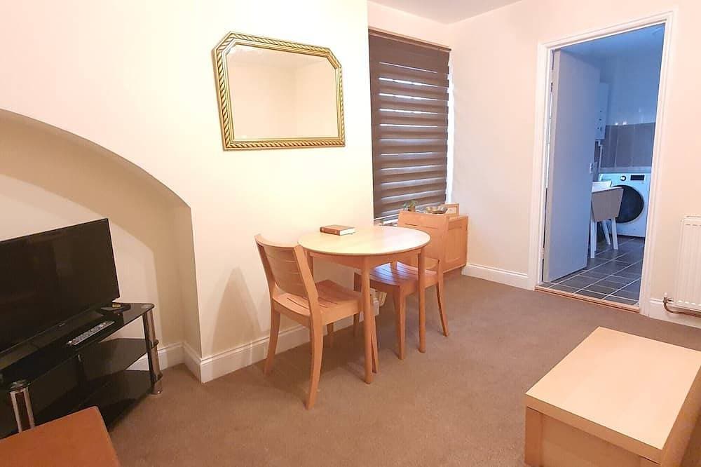 Apartment-Eigenes Badezimmer 1