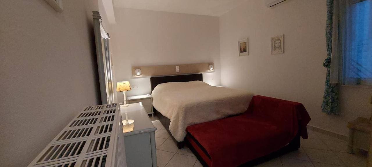 Foto 9 von 15: One-Bedroom Apartment with Terrace