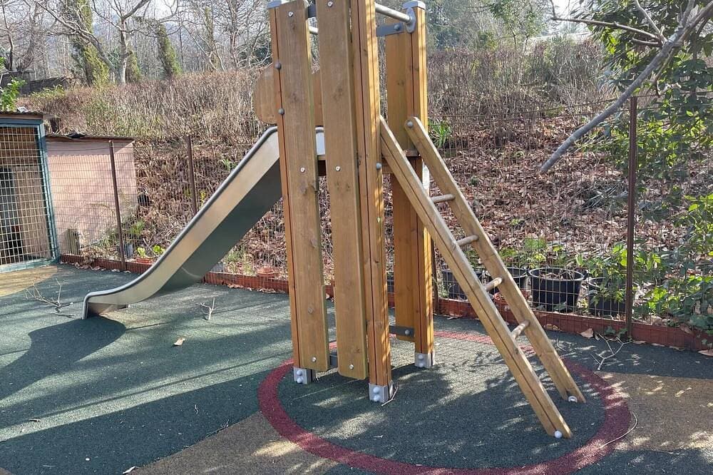 Foto 6 von 28: Suite Magnólia mit Gemeinschaftspool und privatem Garten