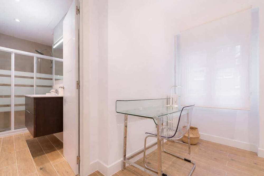 Foto 8 von 18: Republica | 2Br apt near Madrid's financial center