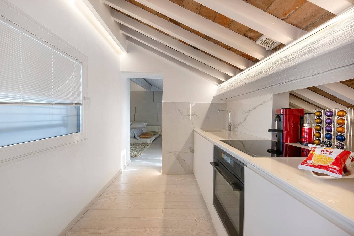 Foto 12 von 20: Ferienwohnung 'Luxury Rooftop Verona' mit Wi-Fi und Klimaanlage