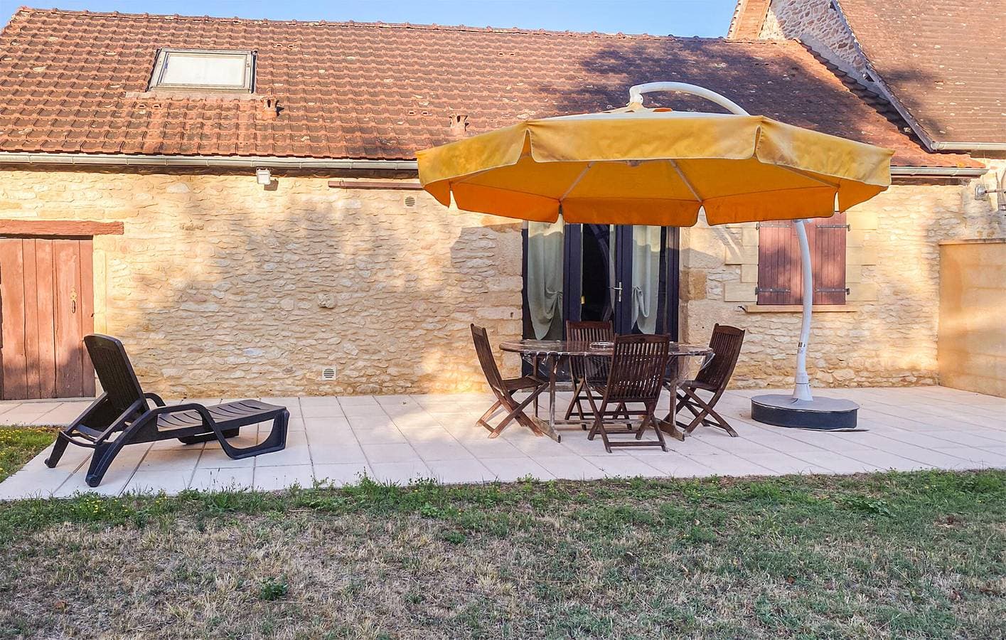 Gemütliche 95qm Wohnung mit Pool in der Nähe des Flusses La Vézère 1