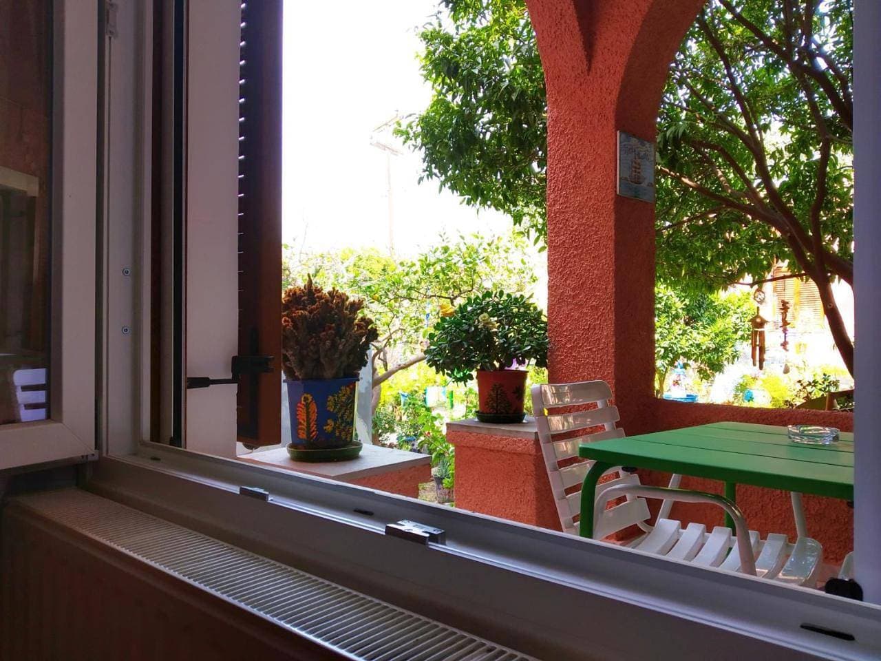 Foto 12 von 42: Apartment - Ground Floor with Garden View