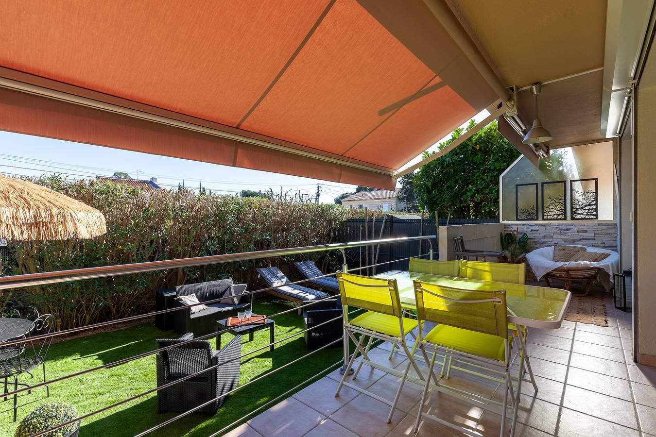 Foto 6 von 32: Ferienwohnung 'Le Cytharis A 10 Mn De La Mer' mit Privatterrasse, Wi-Fi und Klimaanlage