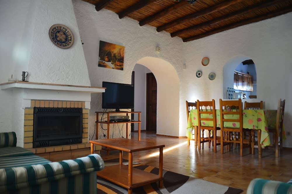 Foto 8 von 19: Villa mit privatem Pool / Wi-Fi / tierfreundlich