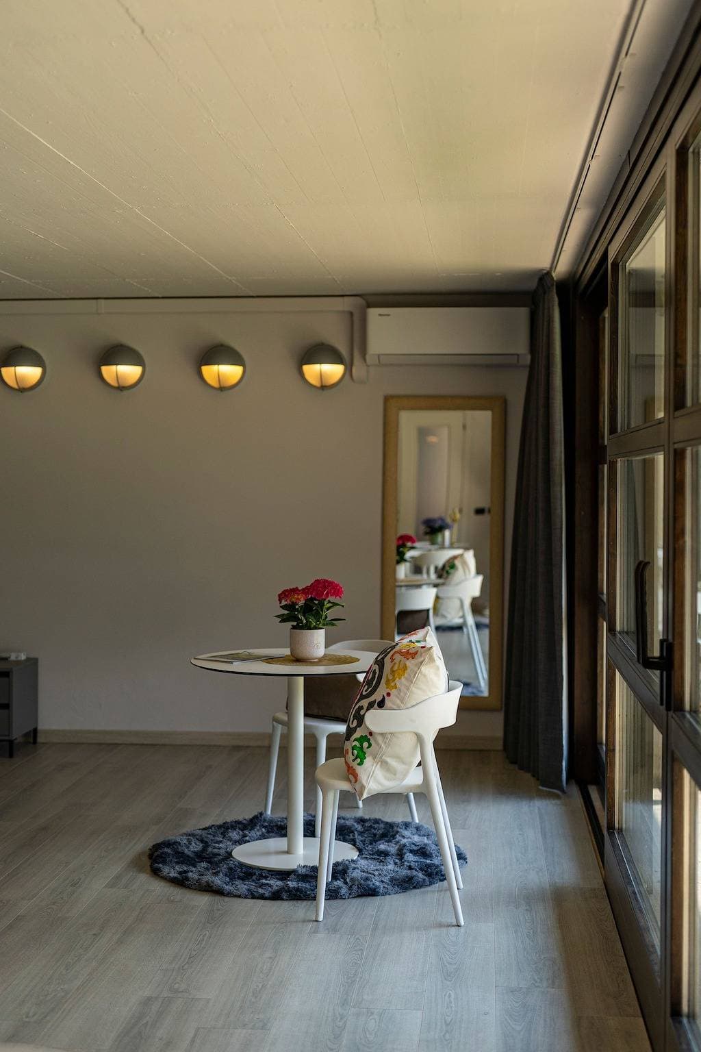 Foto 11 von 54: Villa für 8 Personen mit Garten