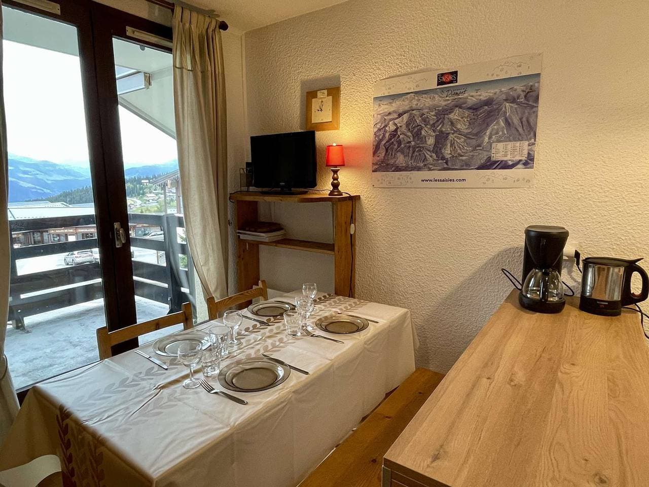 Foto 5 von 15: Studio Kabine Les Saisies, 4 Personen, zentral mit Balkon