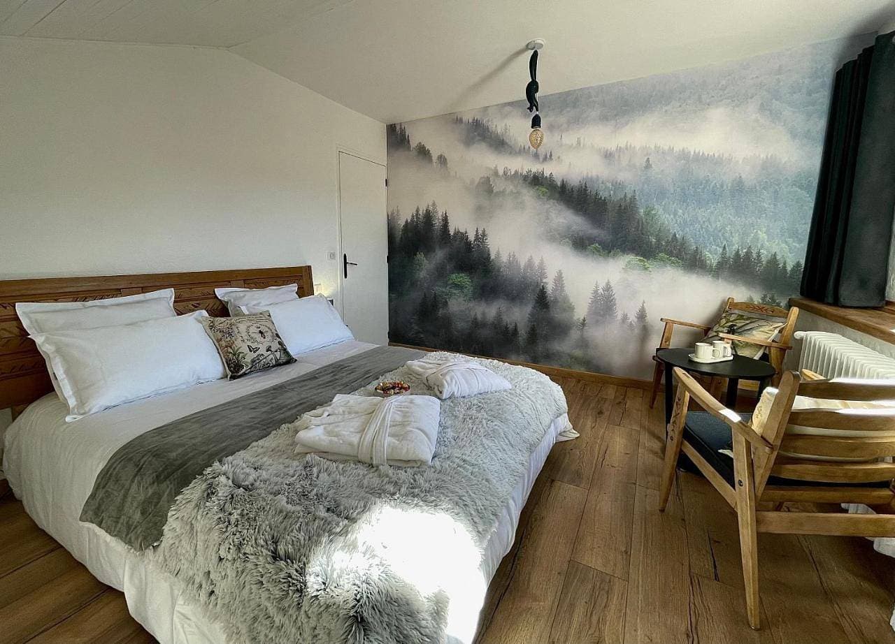 Foto 6 von 12: Double Room with Private Bathroom