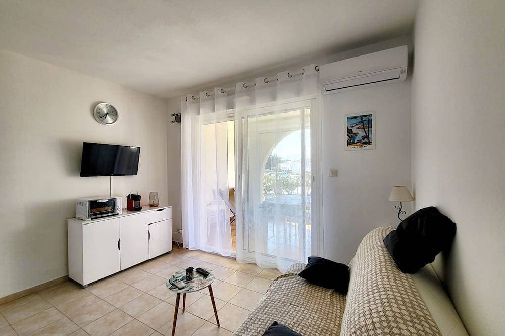 Foto 9 von 26: T2 walking distance from the beach - swimming pool & seaside getaway