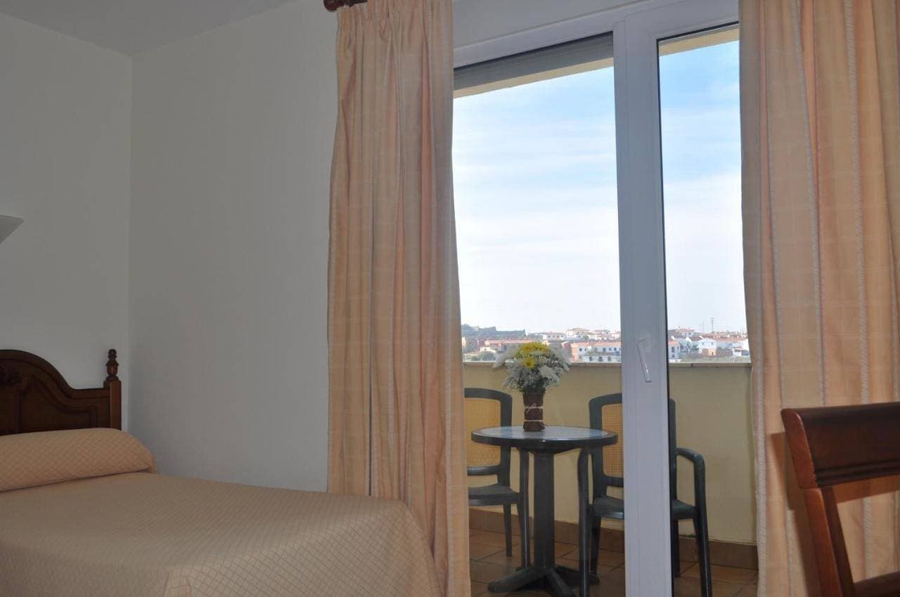Foto 2 von 12: Double or Twin Room