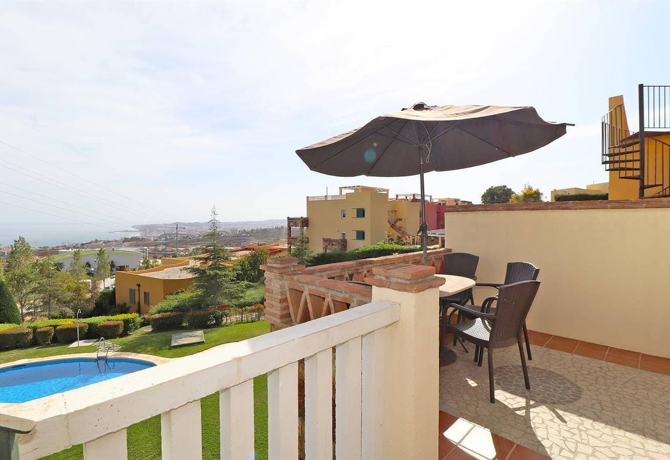 Rooftop Paradise Apartment 1