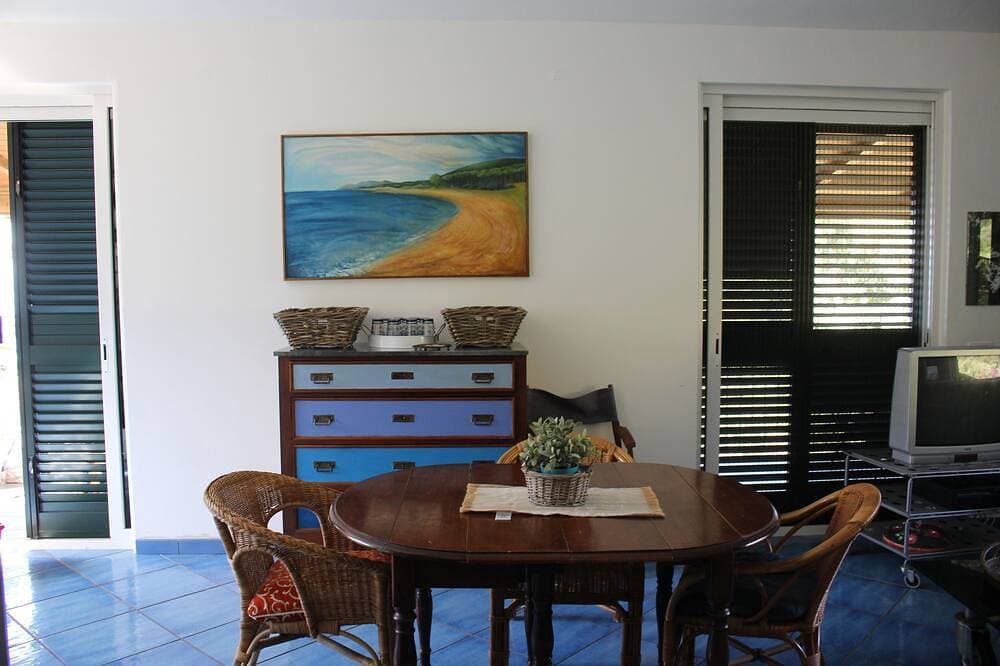 Foto 10 von 15: Sea view house: an ideal place for family or friends vacation
