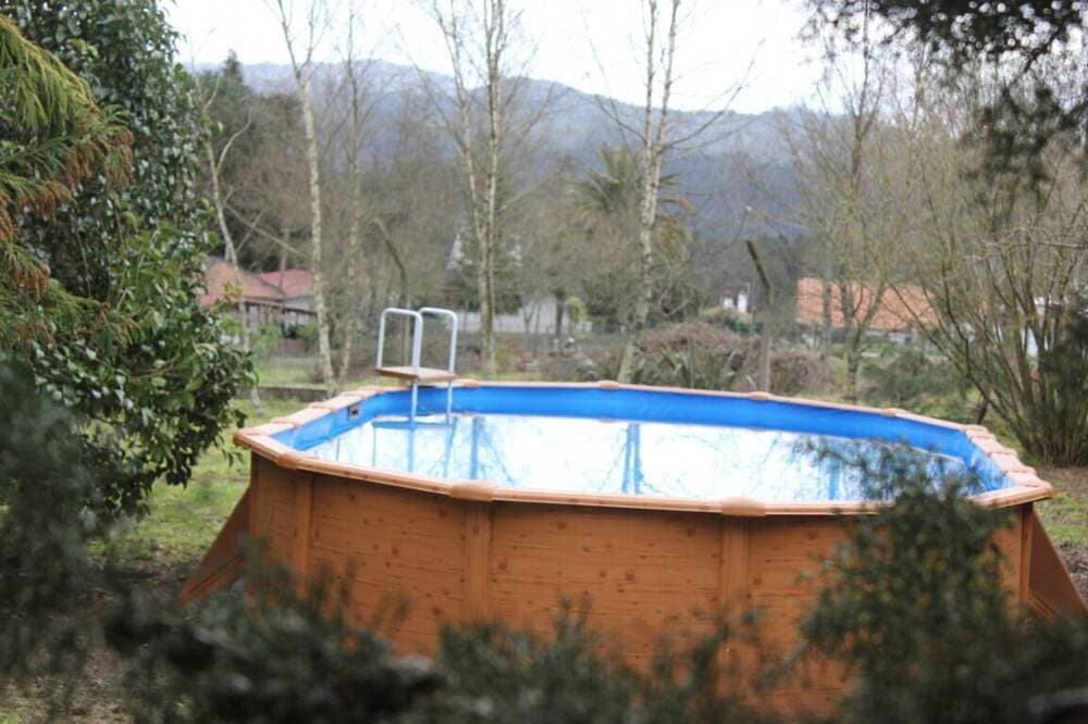 Foto 11 von 12: Bienenholz - Bauernhöfe in Viseu