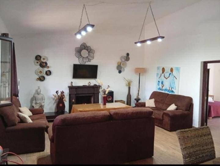 Foto 4 von 13: Four-Bedroom House