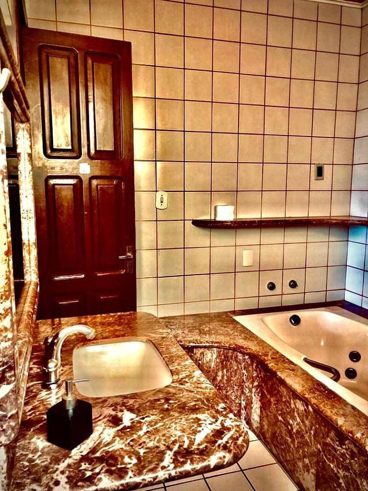 Foto 10 von 13: Suite with Balcony