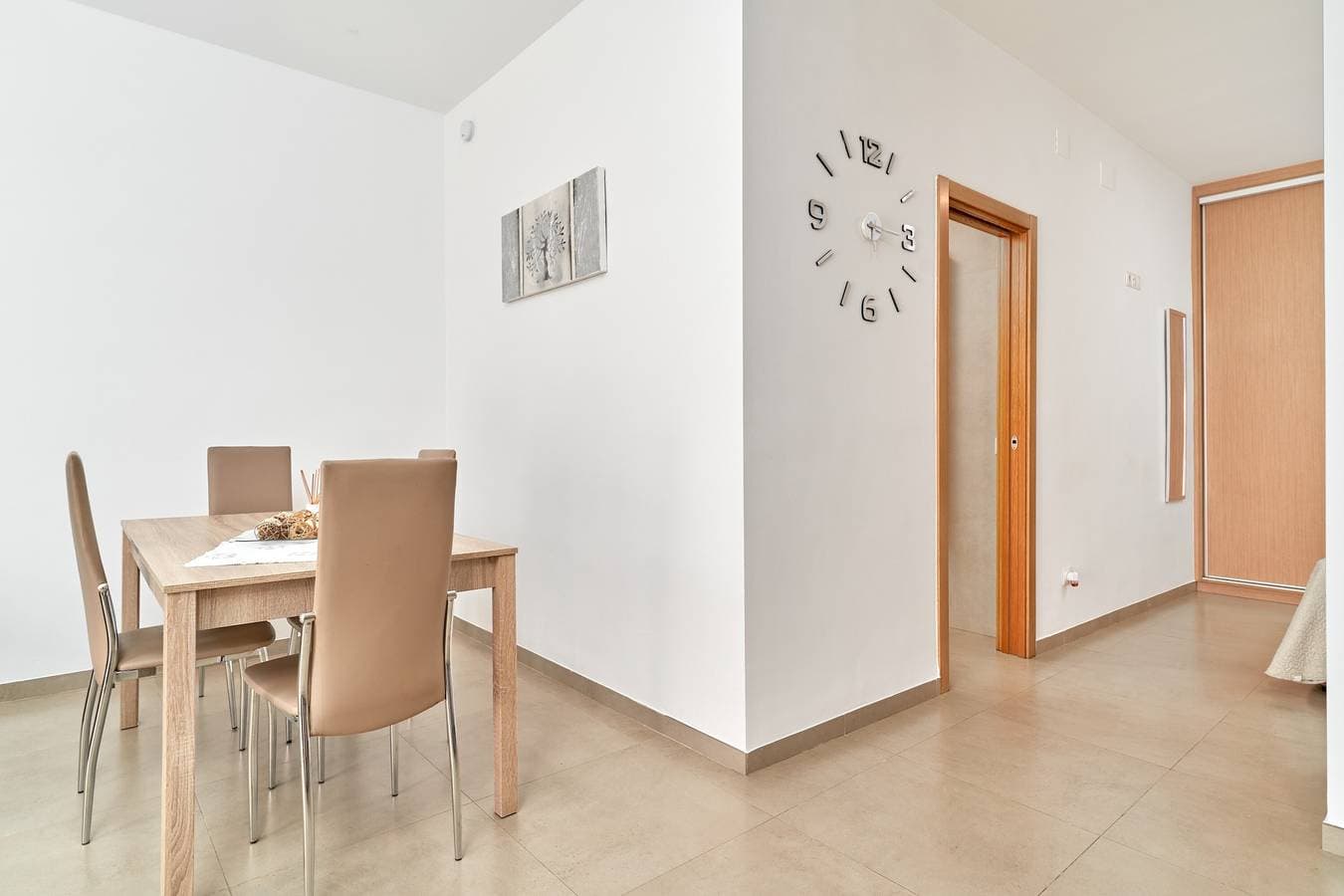 Foto 7 von 22: Ferienwohnung 'Apartamento La Dorada' mit WLAN und Klimaanlage