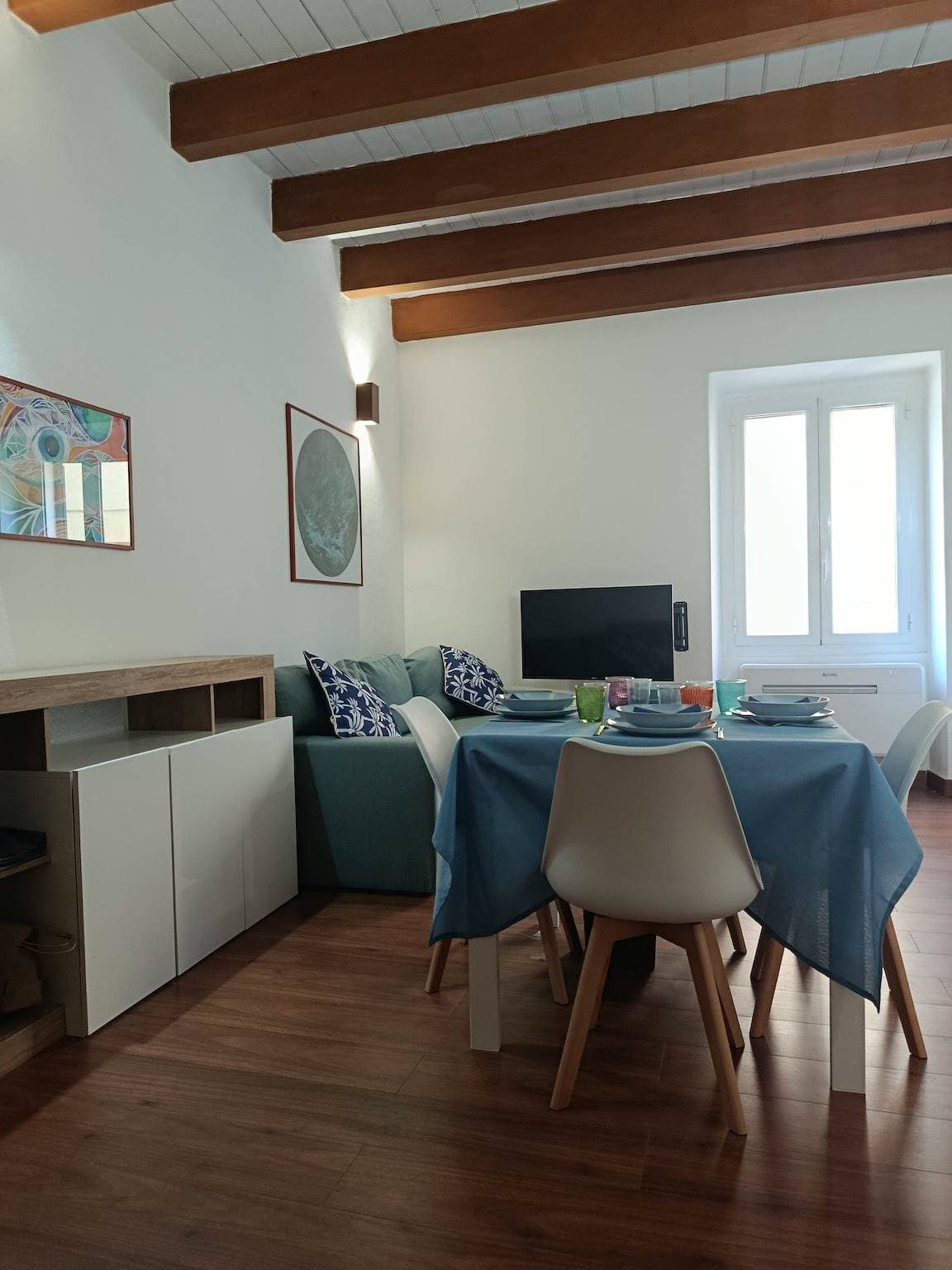 Foto 2 von 19: Ferienwohnung 'Apartament d'artistes' mit Klimaanlage