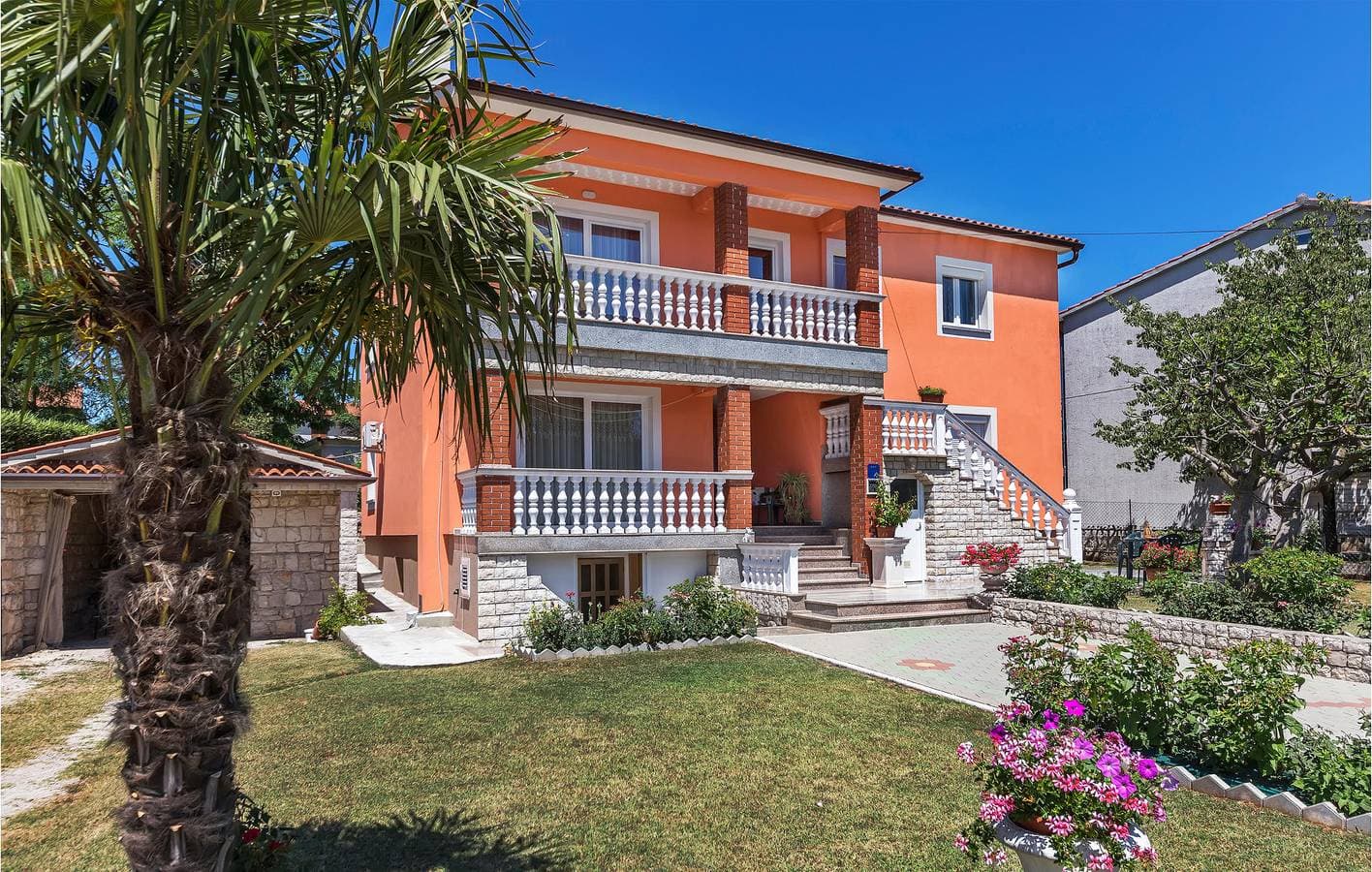 Gemütliche Ferienwohnung mit Terrasse, WLAN und Parkplatz in der Nähe der Sehenswürdigkeiten von Labin 1