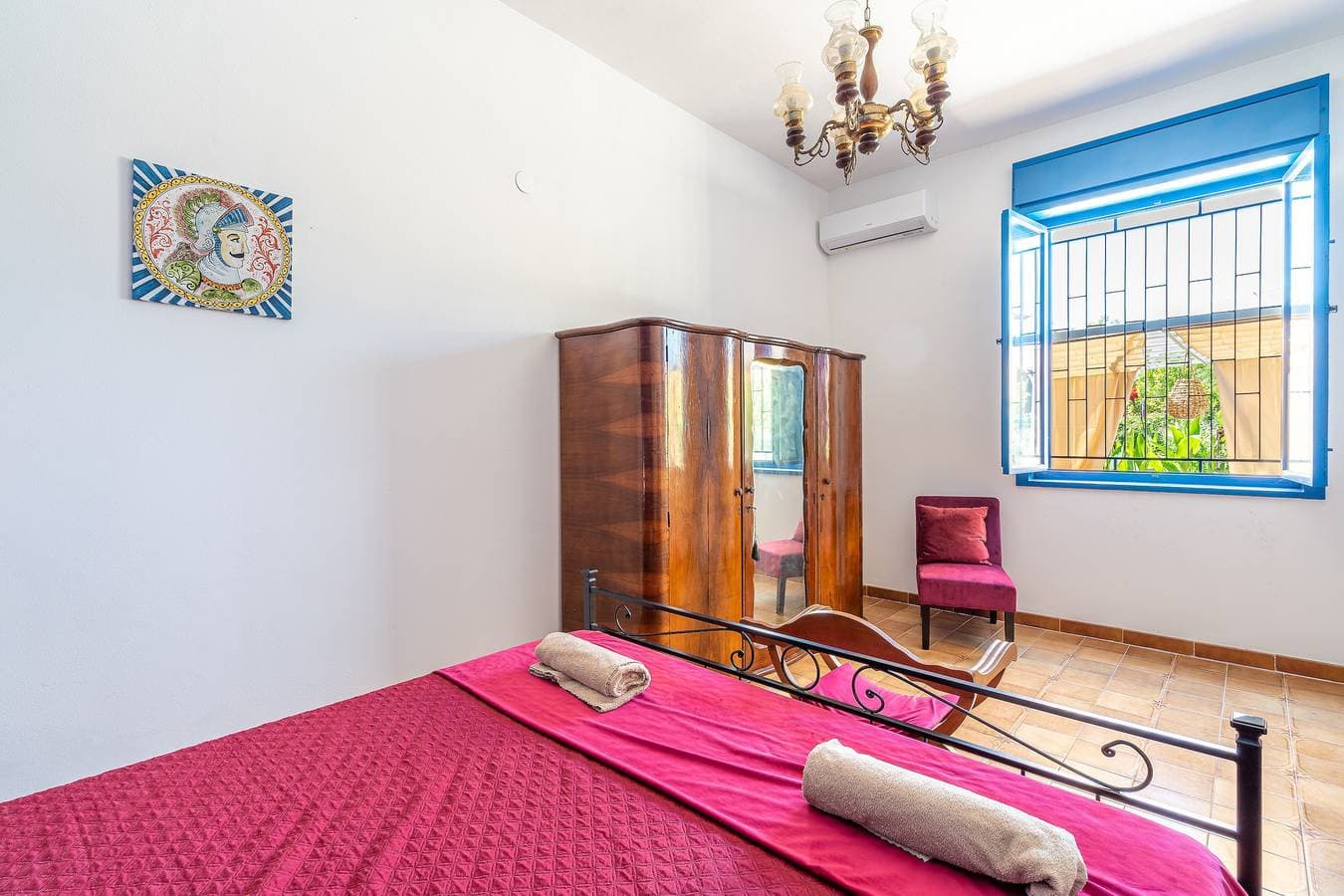 Foto 13 von 28: Apartment 'Villa Dünya Ospitalità Siciliana' mit privatem Pool, Terrasse und Klimaanlage
