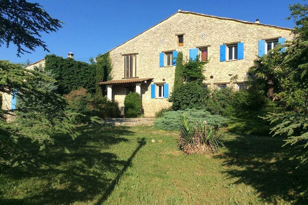 Luberon Former Sheepfold 19 1
