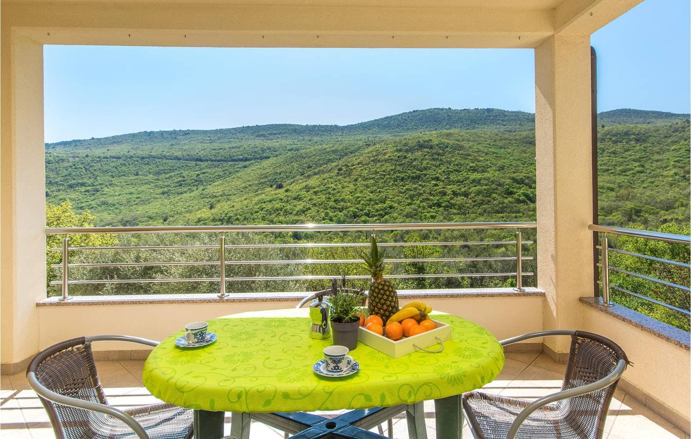 Foto 4 von 24: Charmantes Apartment mit Terrasse, WLAN und Parkplatz, 2,5 km vom Strand entfernt