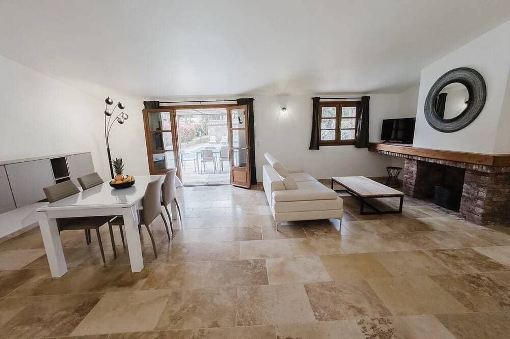 Foto 11 von 26: Ste Lucie De Porto Vecchio neue Bergerie Klimaanlage/beheizter Pool (klassifiziert****)