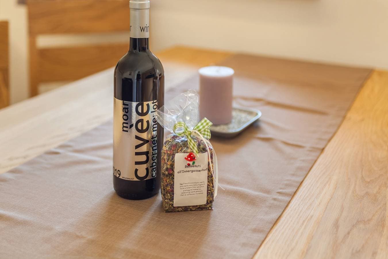 Foto 7 von 23: Haustierfreundliche Ferienwohnung "Innergasserhof Ferienwohnung Enzian"